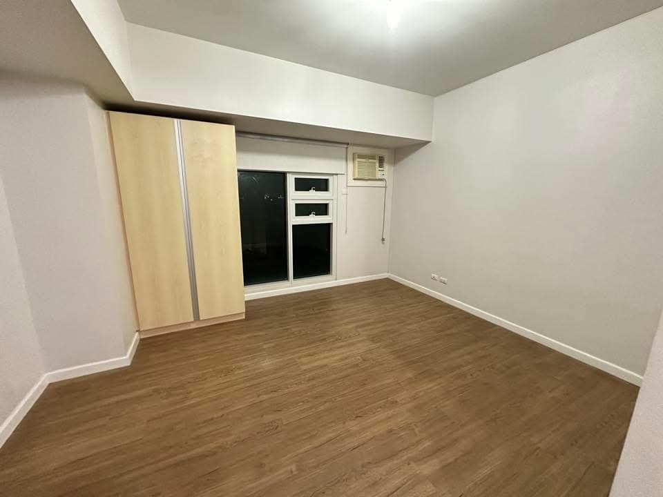 ✨For Rent: - photo 4