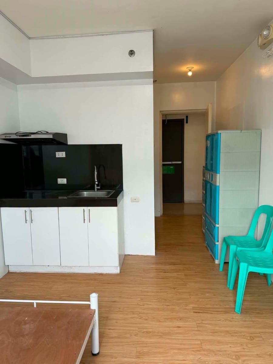 STUDIO SEMI FURNISHED FOR RENT (CONDO) - photo 4