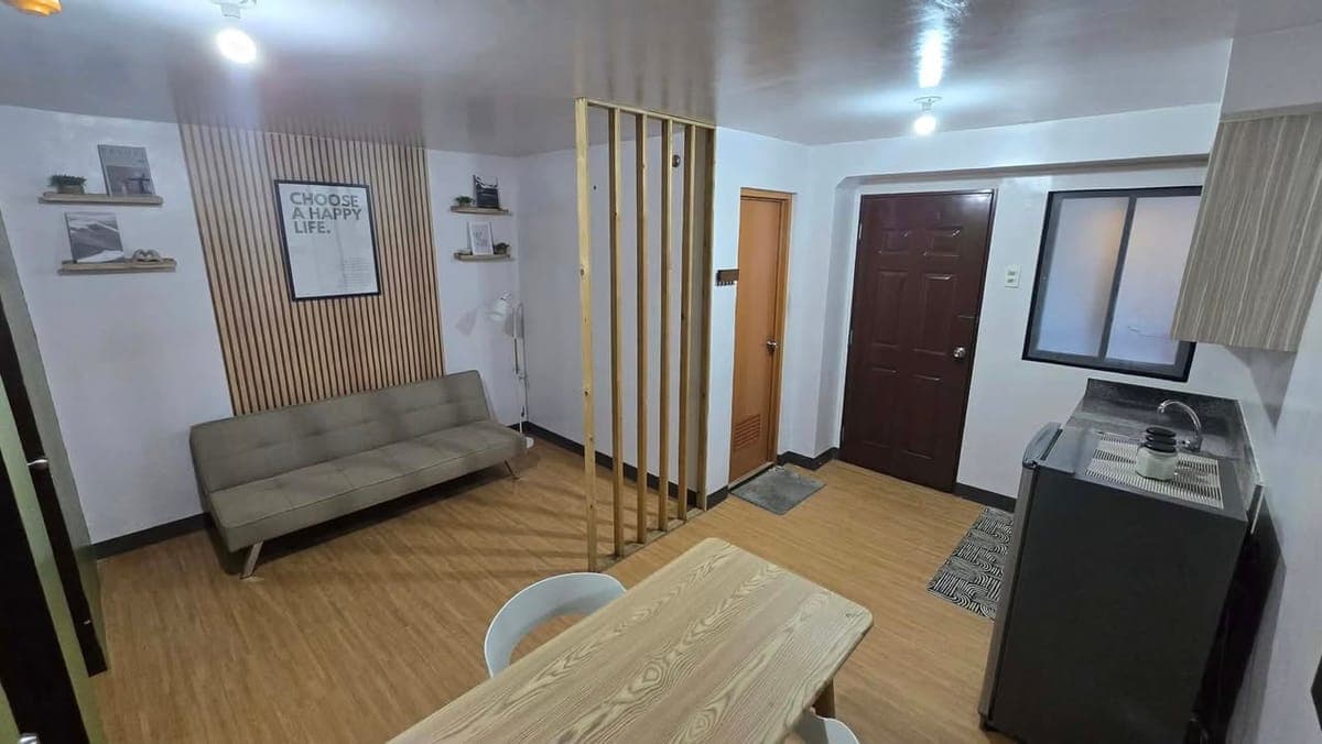 ‼️SEMI FURNISHED 2 Bedroom with Balcony “CORNER UNIT” FOR RENT‼️ - photo 2