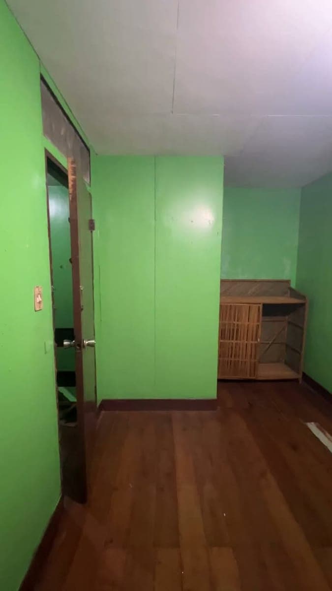 1 room available | FEMALE RENTER ONLY - photo 5