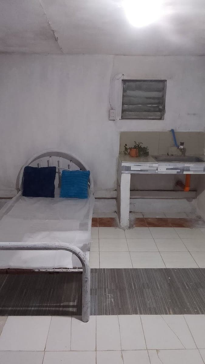 #roomforrent in Bonbon CDO zone 6 3k only with own sink and parking area and Cr NAA likod sa room 2... - photo 1