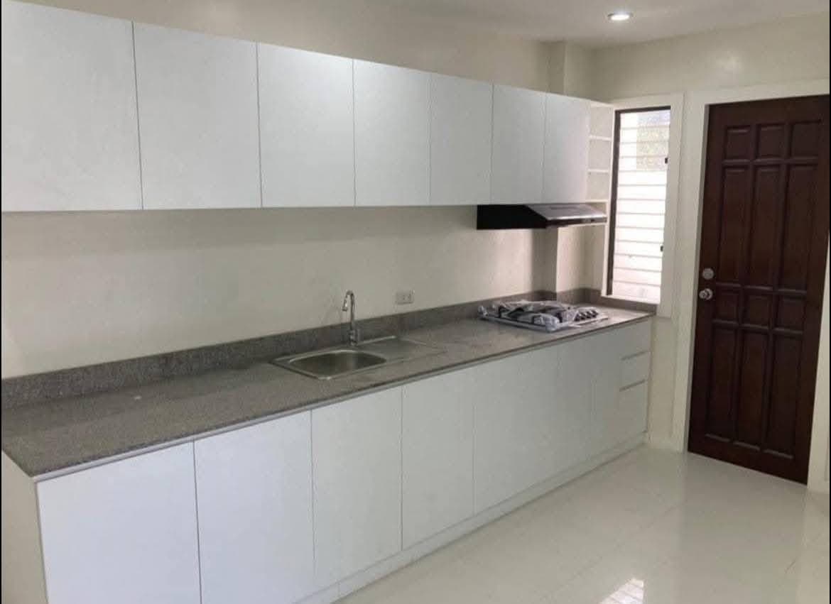 🏡 NEW HOUSE FOR RENT - photo 3