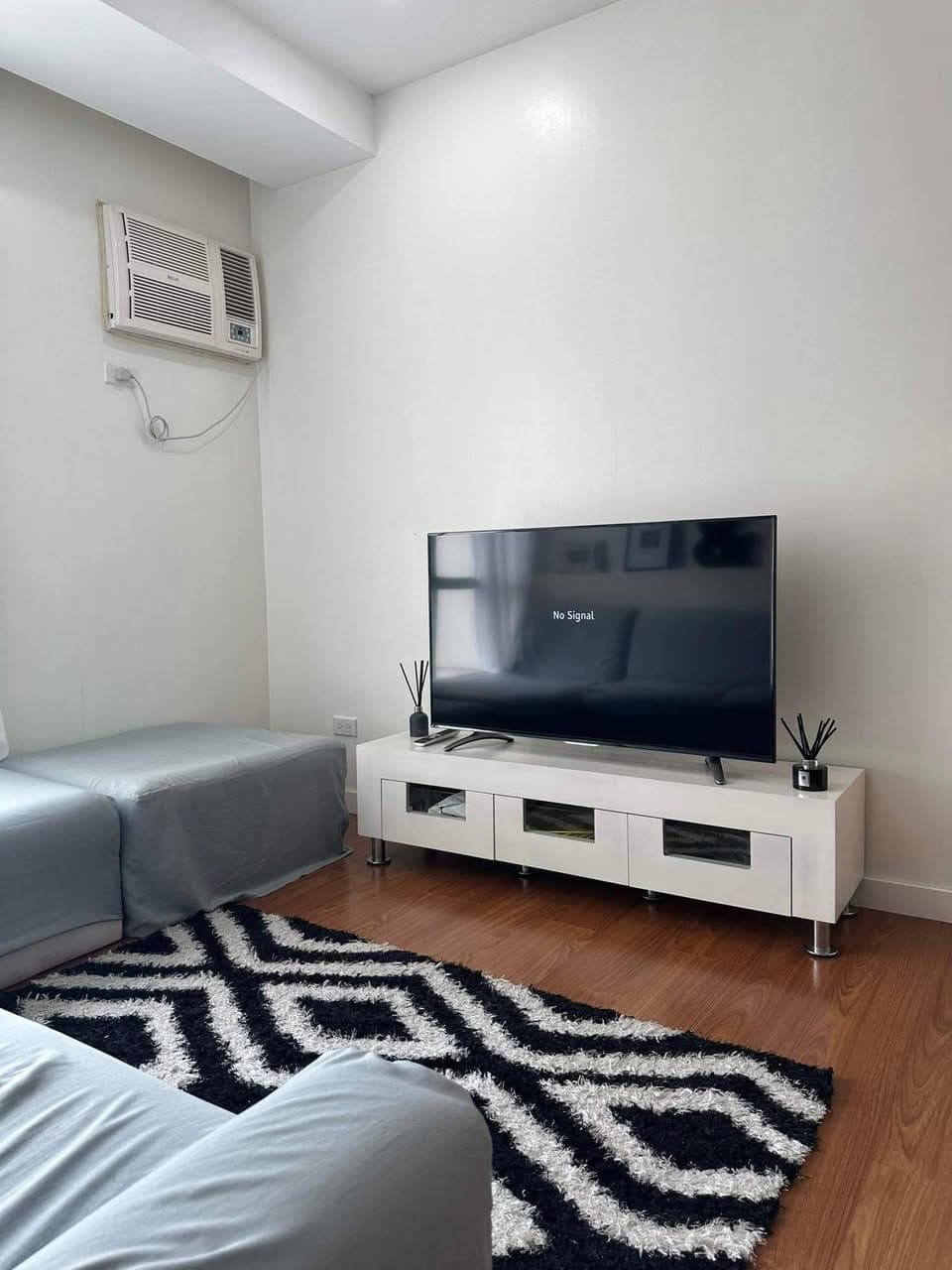 Available by May 1, 2026!! - photo 5