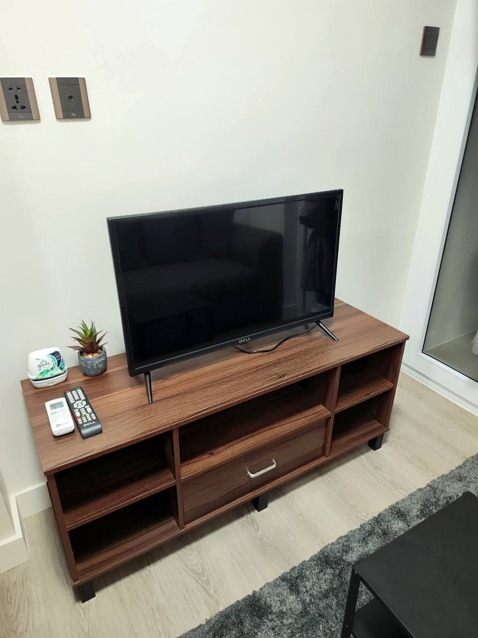 𝗙𝗢𝗥 𝗥𝗘𝗡𝗧 - photo 3