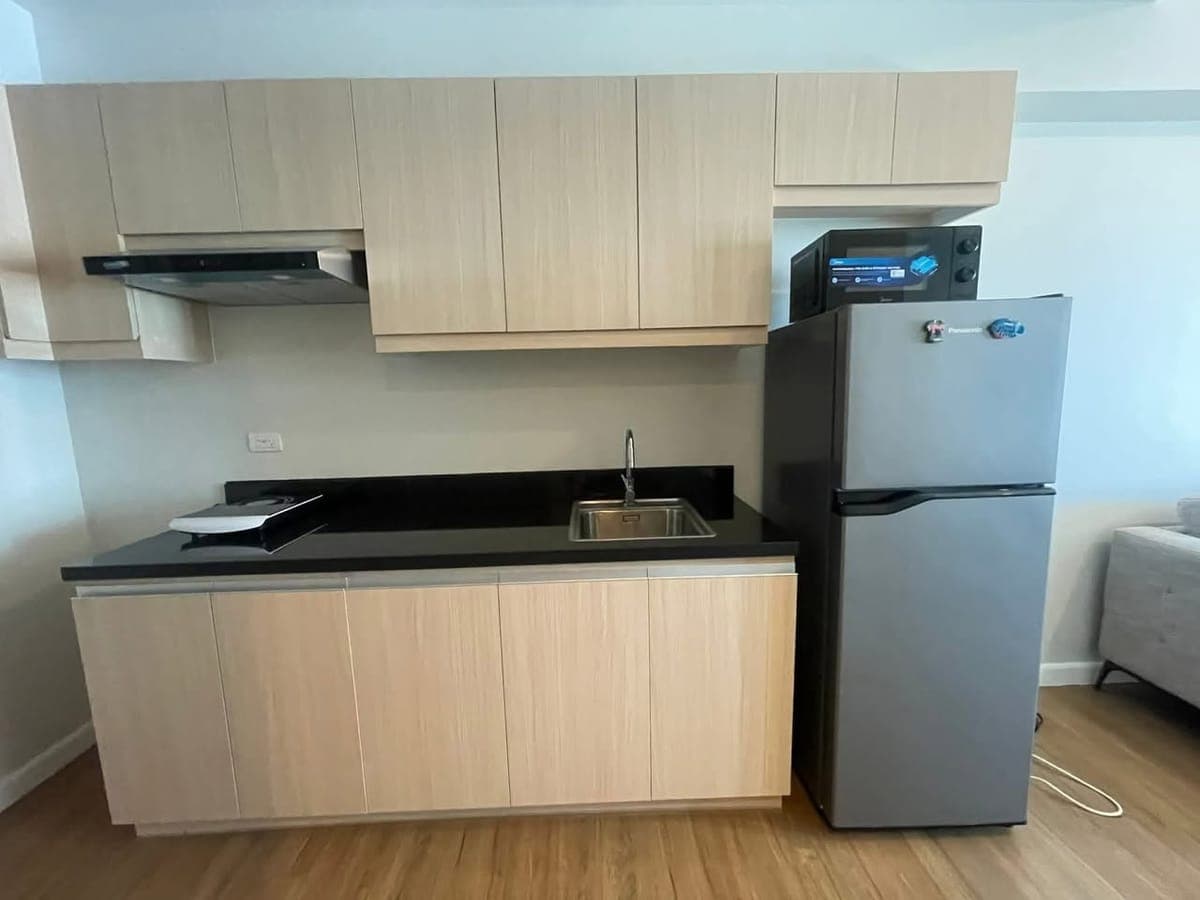 For Rent Studio unit in Solinea Palatine Tower 4 - photo 1