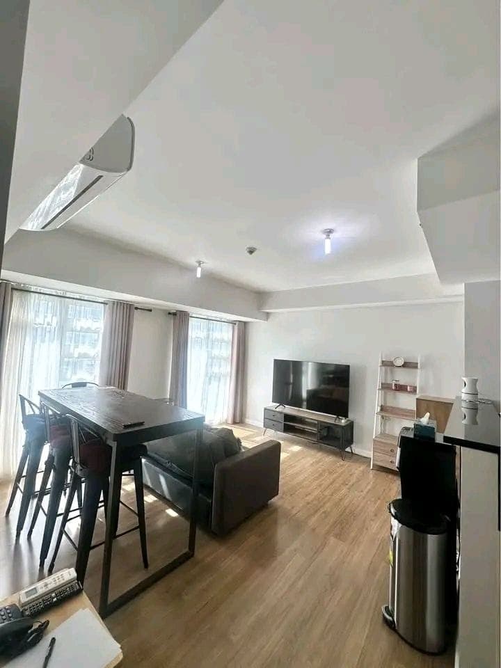 🏢 2-Bedroom Condo for Rent in Solinea Cebu Business Park - photo 4