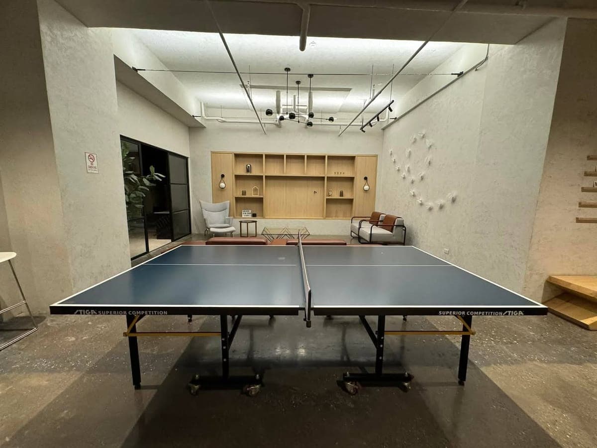 This unit will soon be available. Located in The Median, Lahug Cebu City. - photo 4