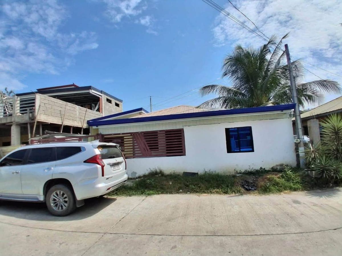 House for rent - photo 1