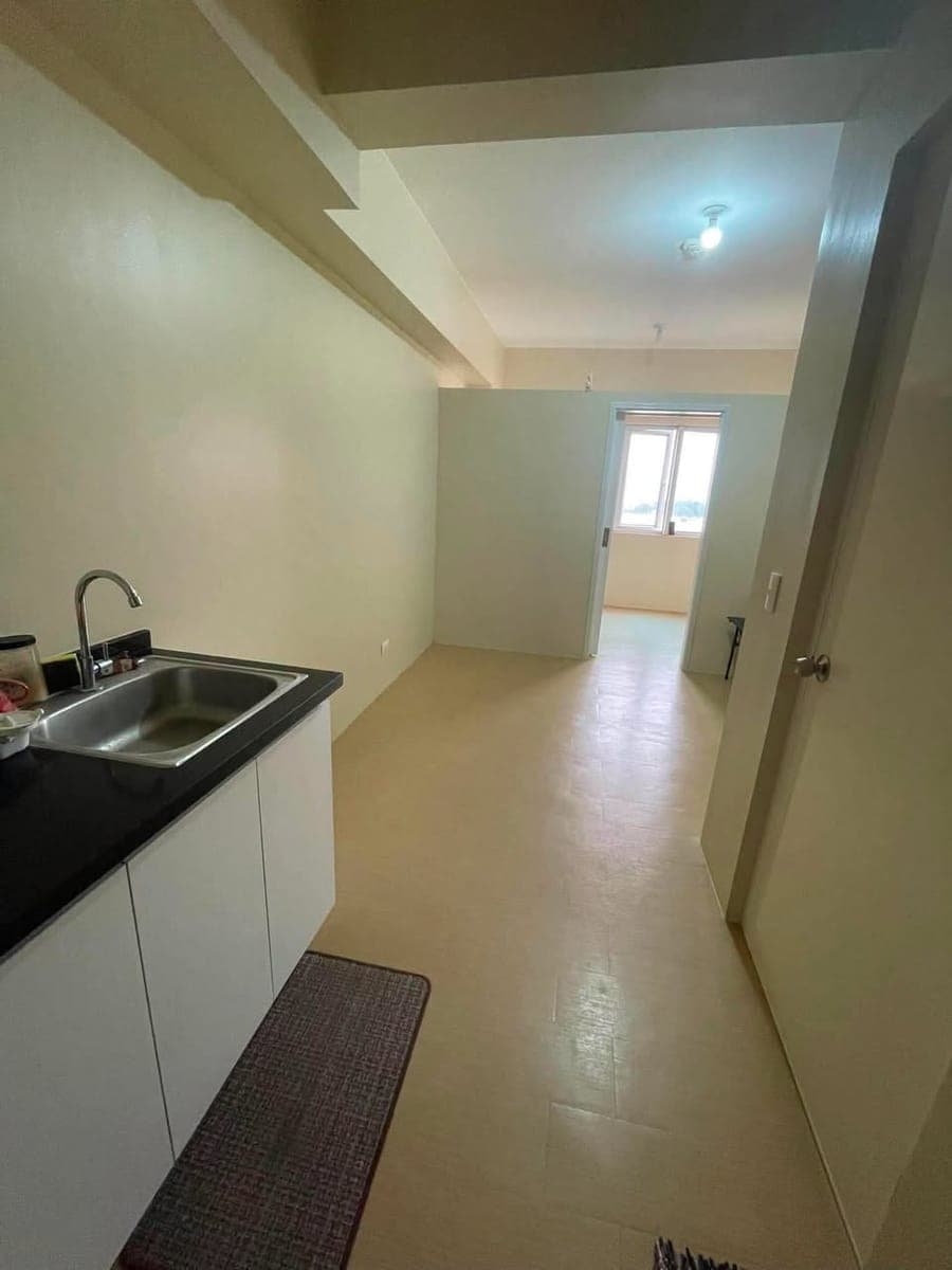 FOR RENT 1 Bedroom Jr. - photo 1