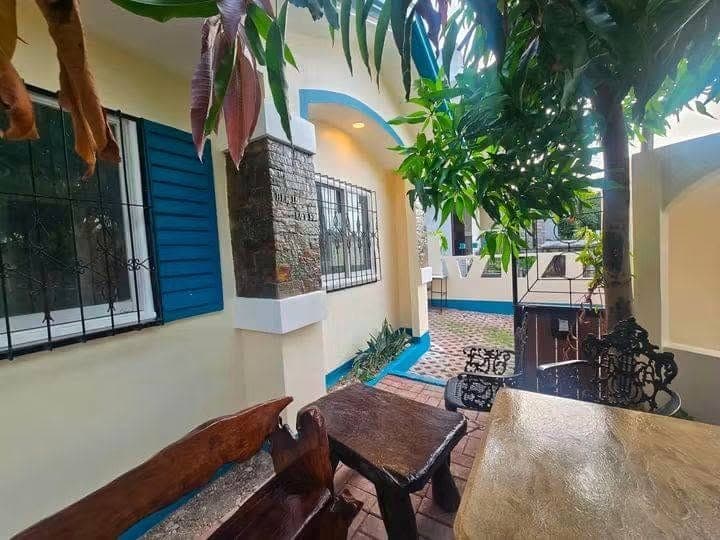 House for Rent in Bellevue - photo 2