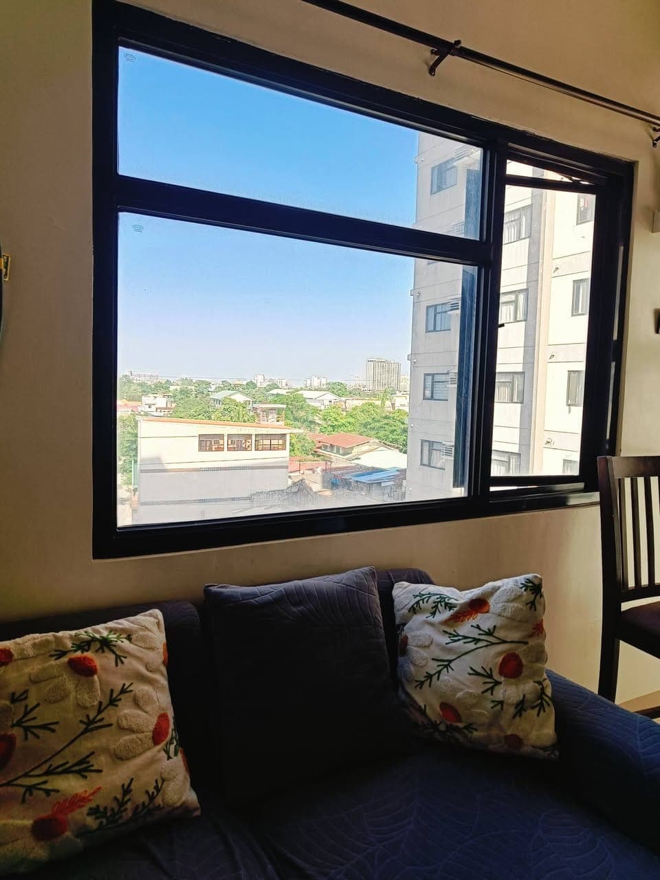 For rental 1 Bedroom - photo 2