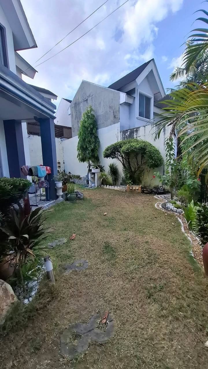 For rent! 35k/month house & lot 2 bedroom fully furnished in Nichols Park subdivision Guadalupe, Cebu City - photo 1