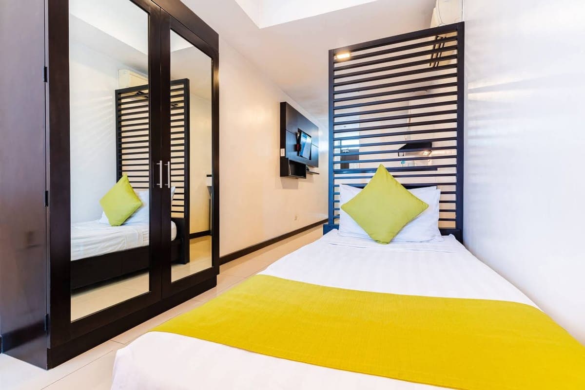 🏢 𝐒𝐓𝐔𝐃𝐈𝐎 𝐒𝐔𝐏𝐄𝐑𝐈𝐎𝐑 𝐔𝐍𝐈𝐓 𝐅𝐎𝐑 𝐑𝐄𝐍𝐓 | 𝗠𝗔𝗡𝗗𝗔𝗨𝗘 𝗖𝗜𝗧𝗬 | 𝟐𝐏𝐀𝐗 | 𝐒�... - photo 1