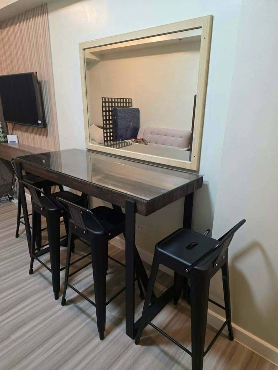 FOR RENT – Fully Furnished Studio Unit - photo 2