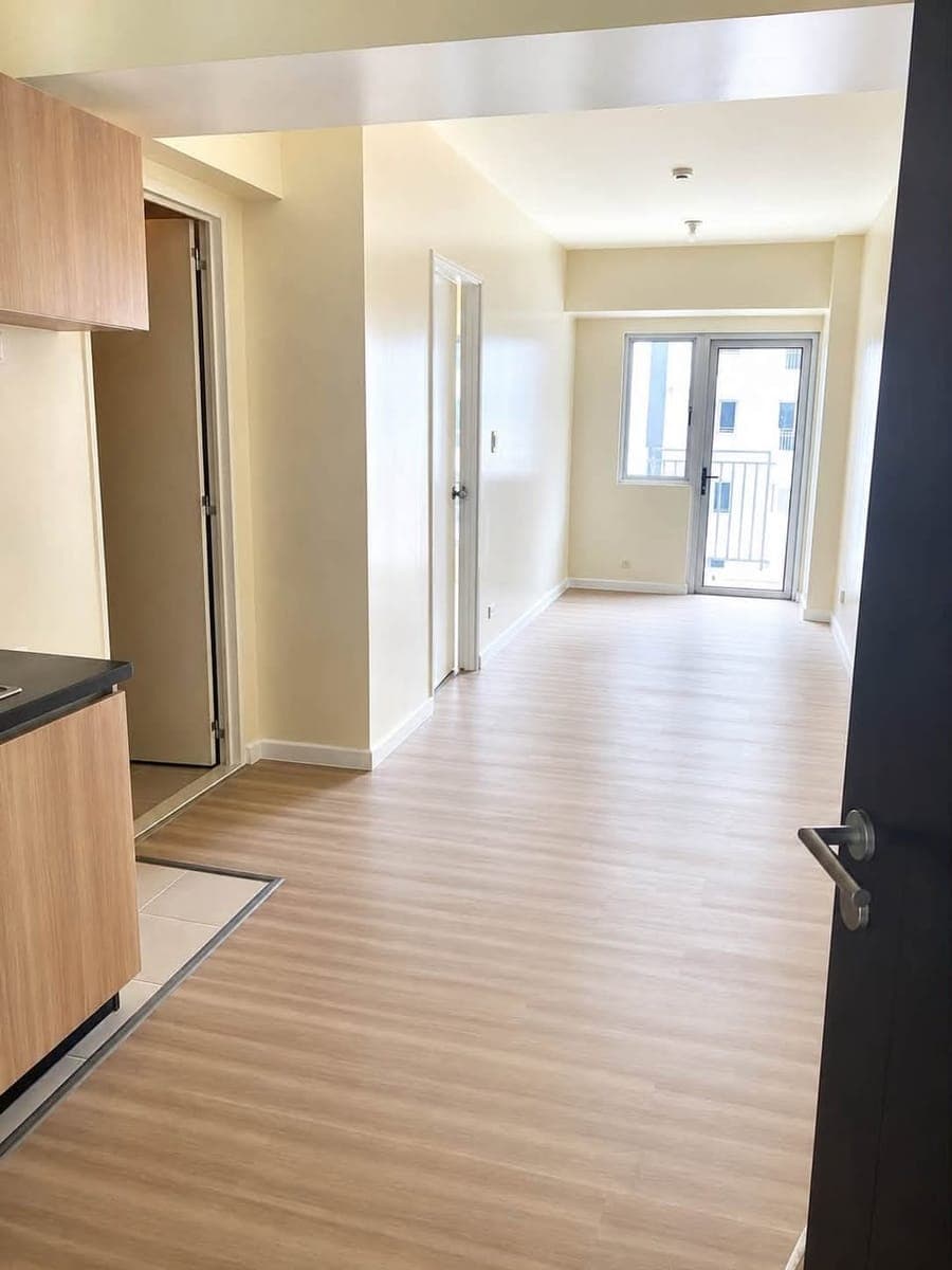 FOR RENT : AVIDA VIREO 1BEDROOM (Direct) - photo 1