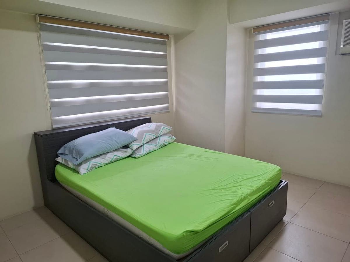 FOR RENT | 2-Bedroom Condo with Parking - photo 3