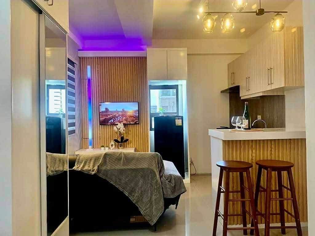 ✅️ FOR RENT: STUDIO UNIT W/ PARKING LOT - photo 4