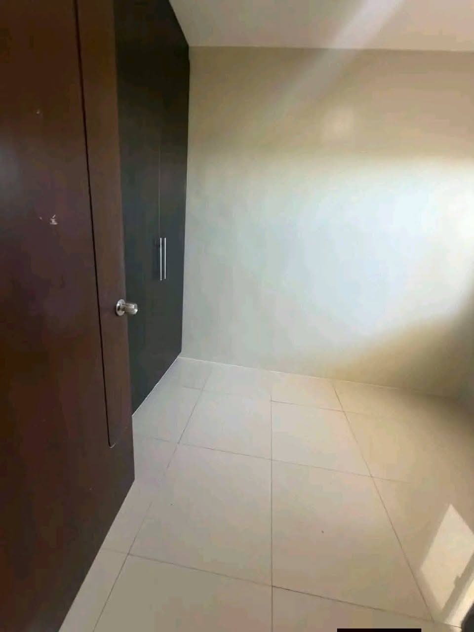 FOR RENT 1 BEDROOM APARTMENT WITH BALCONY - photo 5