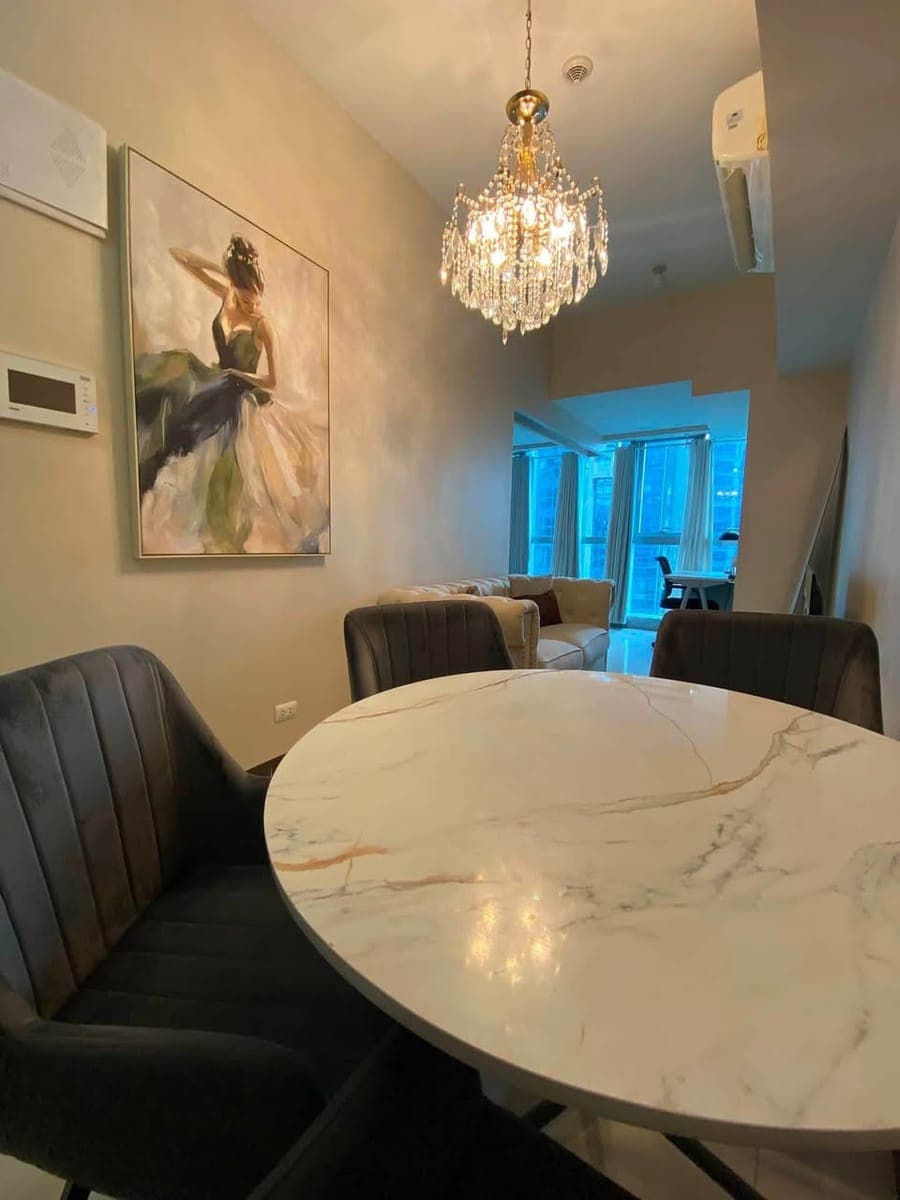 FOR RENT – 1BR Uptown Parksuites Tower 1 | 23rd Floor - photo 3