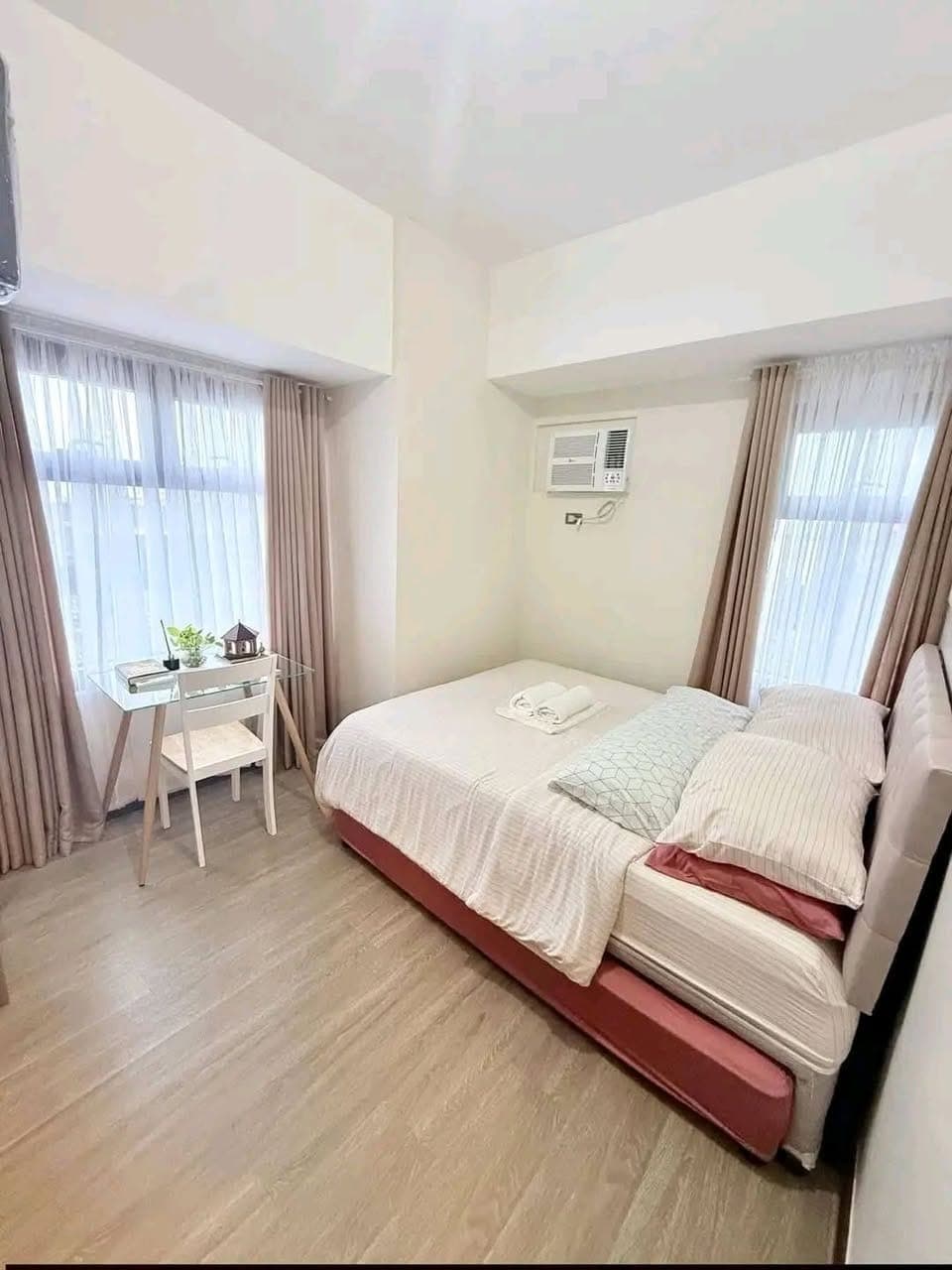 CONDO FOR RENT - photo 3
