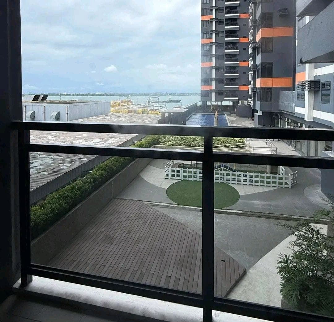 CONDO FOR RENT - photo 5