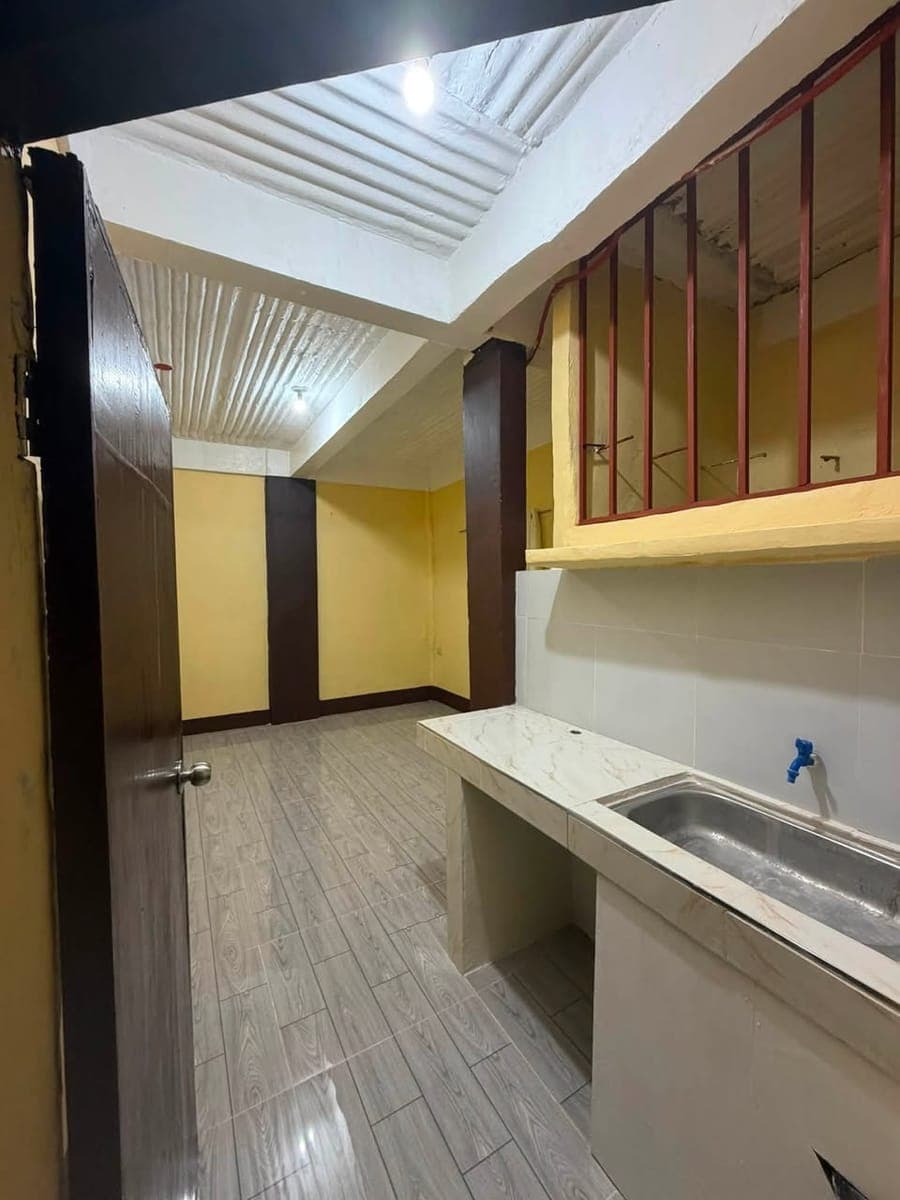 Room for Rent - photo 4