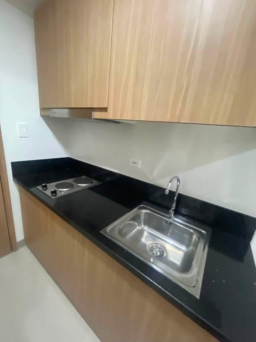 For rent or rent to own units available - photo 1