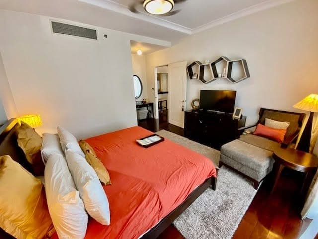 For Lease - photo 3