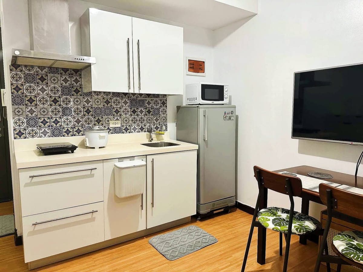 ‎🏬 FOR LEASE: - photo 1