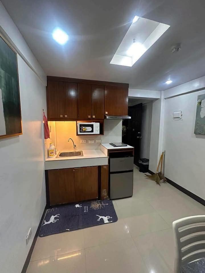 🏢 FULLY FURNISHED CONDO FOR RENT – FAMILIA APARTMENTS, SPRINGSIDE - photo 1
