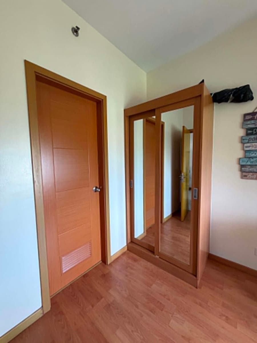**🏙️ For Rent – 1BR Condo with Balcony, BGC** - photo 2