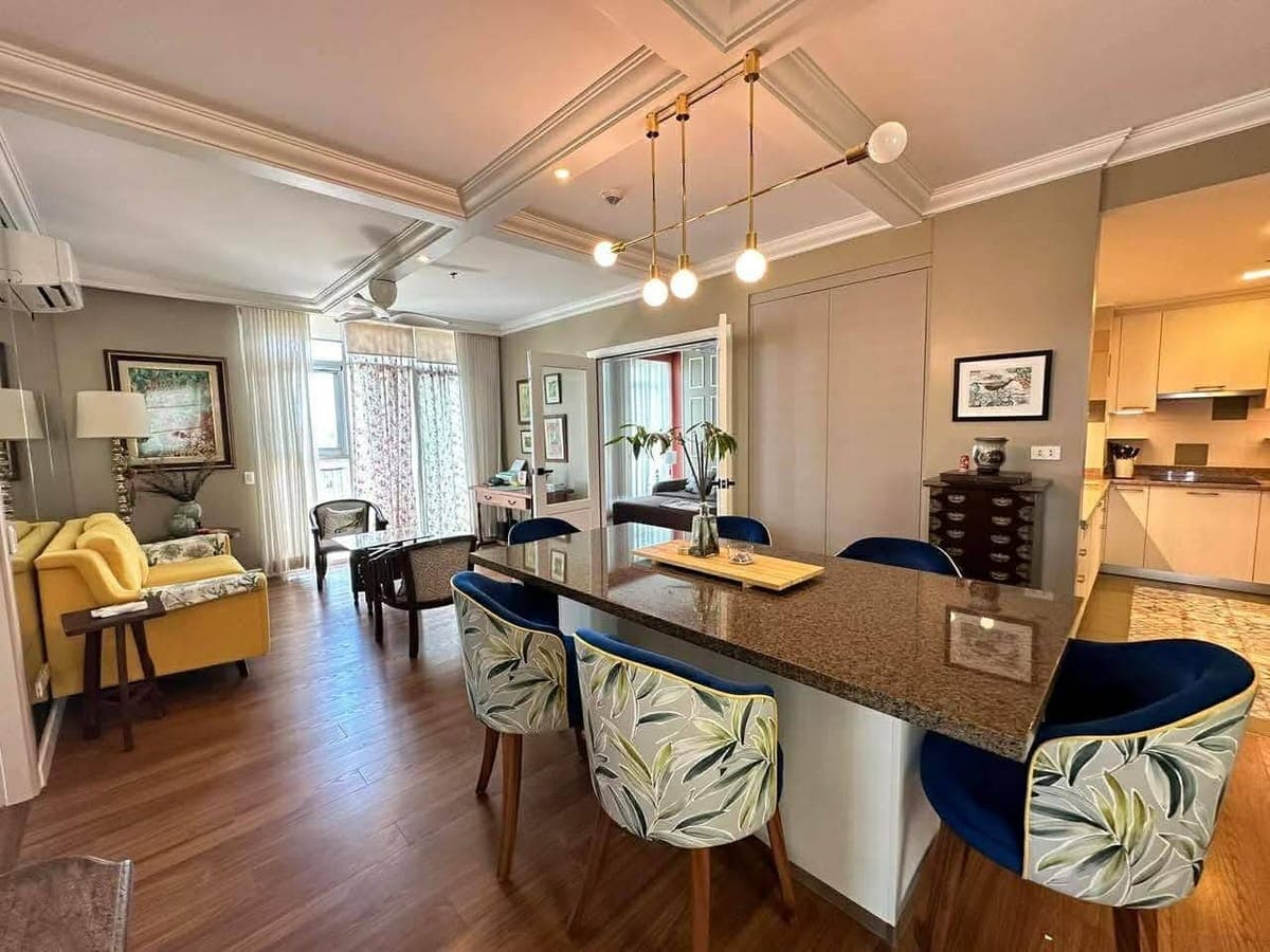 For Rent: 2 Bedroom Fully Furnished Penthouse unit in Solinea Tower 3 - photo 1