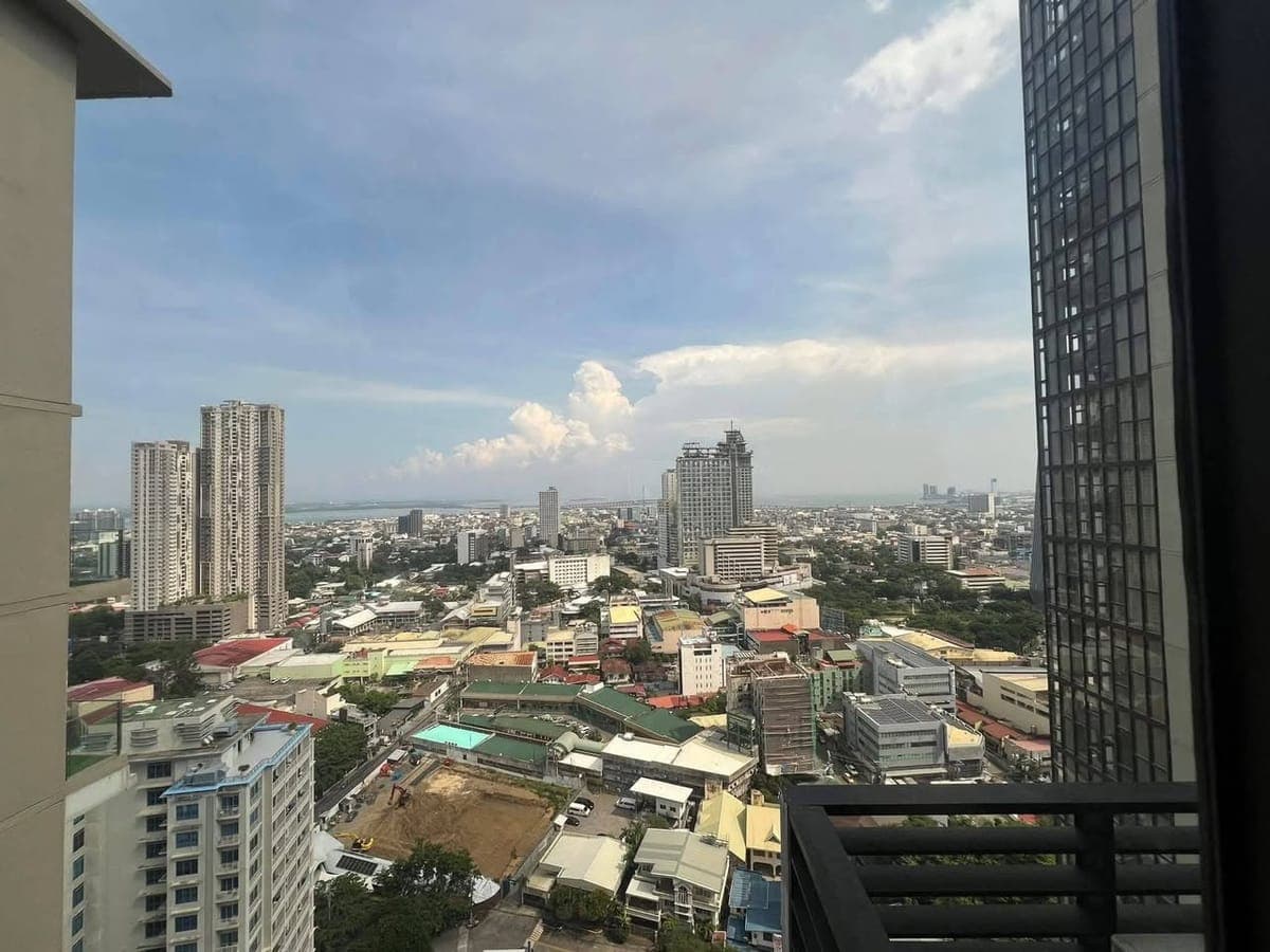 For Rent 1BR Unit At Baseline Premier - photo 5