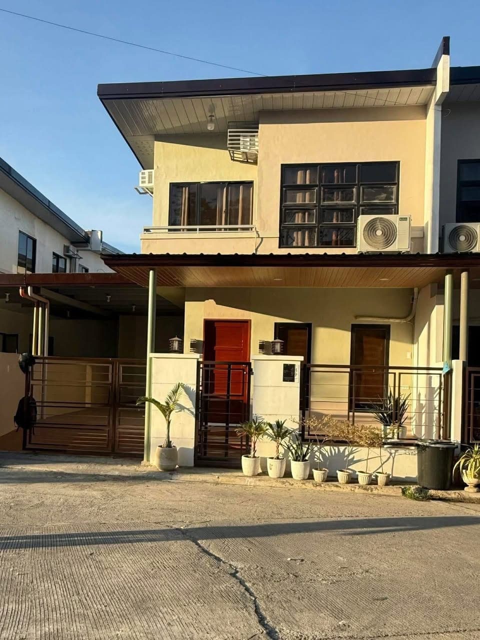 HOUSE FOR RENT 🎉 - photo 1