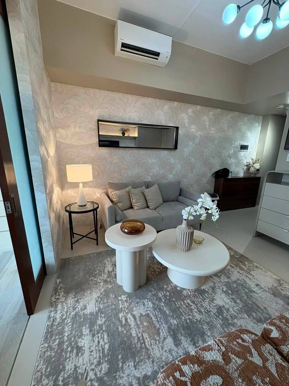 𝐅𝐎𝐑 𝐑𝐄𝐍𝐓: Baseline Prestige – 1 Bedroom with Parking✨ - photo 4