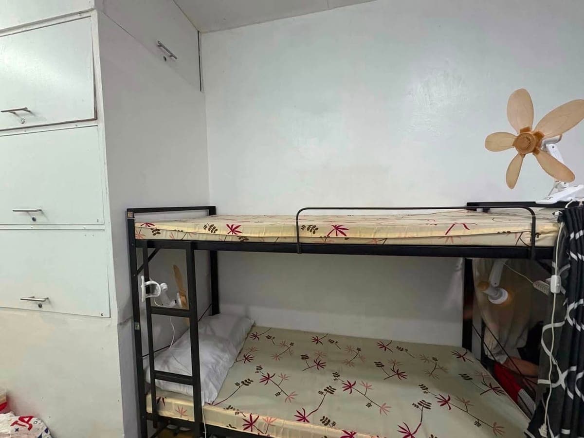 Female Bedspace - photo 5