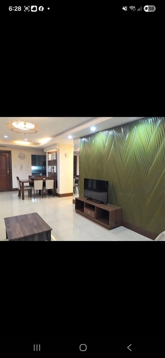 • FOR RENT! Available Now in Ermita Manila! - photo 3