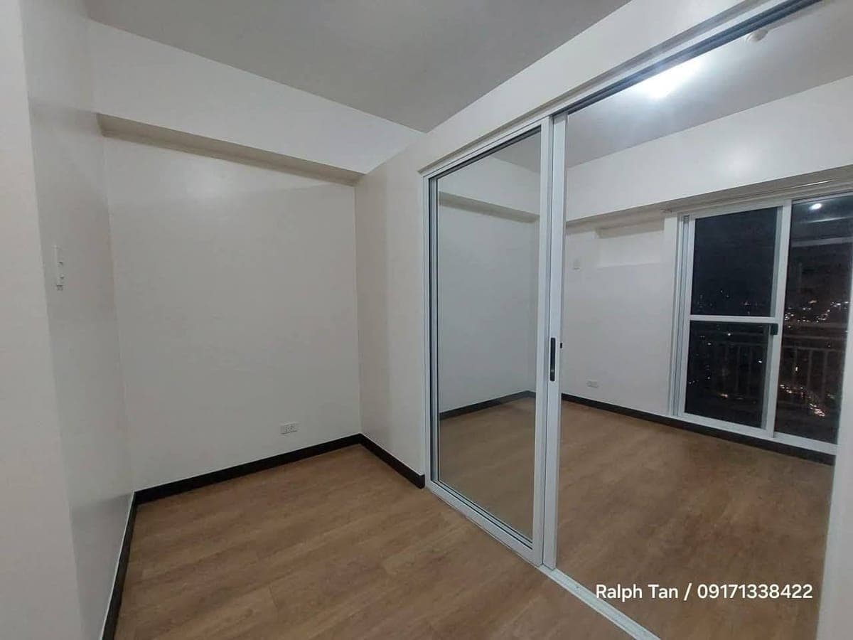 🏙️ FOR RENT 1-Bedroom 36sqm Bare CONDO unit in Cubao, Quezon City - photo 1