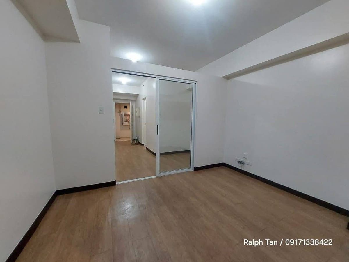 🏙️ FOR RENT 1-Bedroom 36sqm Bare CONDO unit in Cubao, Quezon City - photo 2