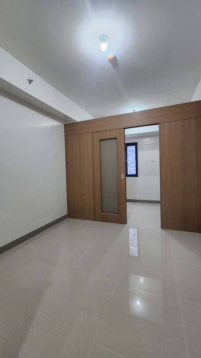 Open for viewing today!! - photo 3