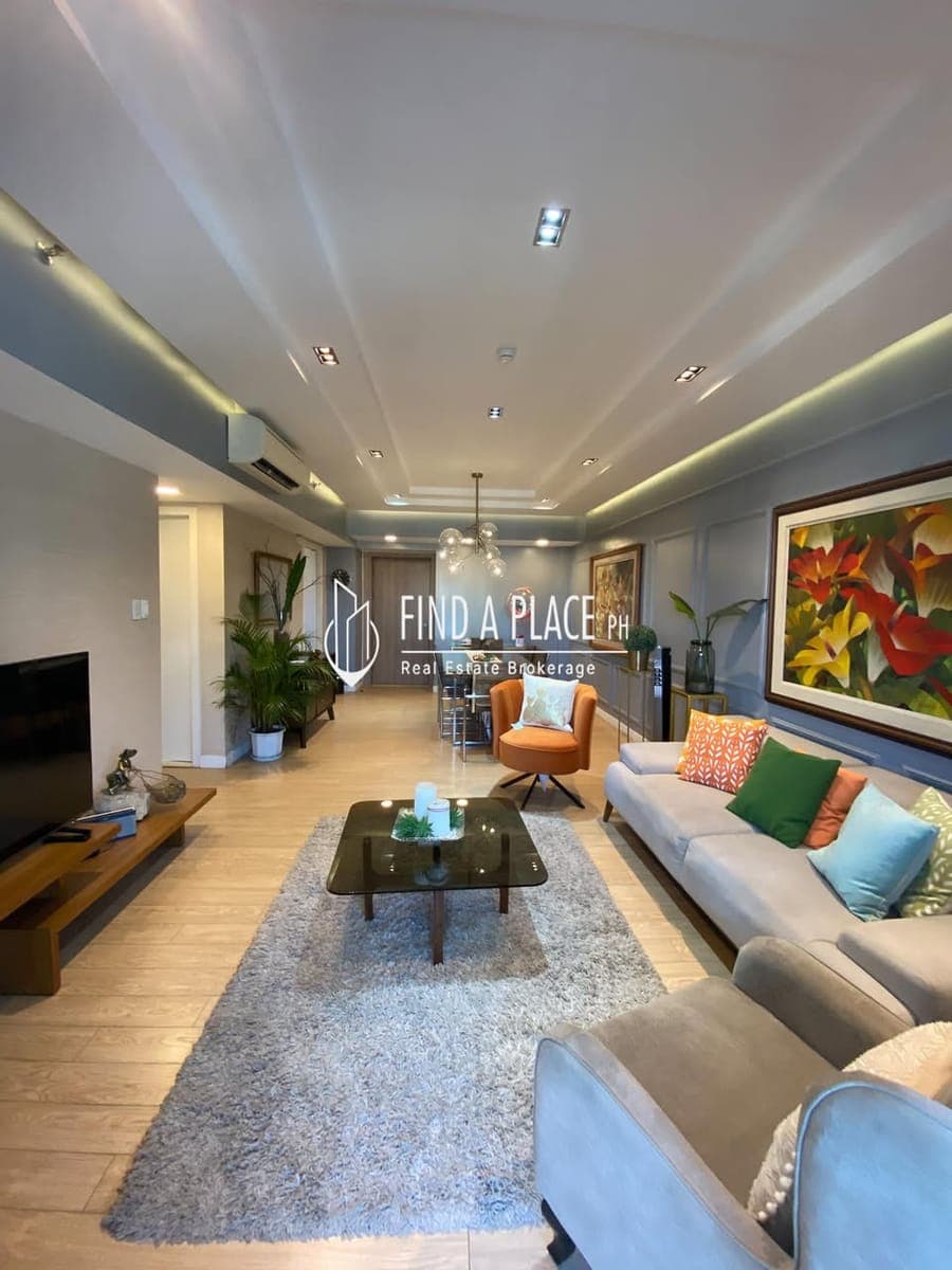 FOR LEASE ONE SHANGRI-LA PLACE SOUTH TOWER, 1 Bedroom - photo 2