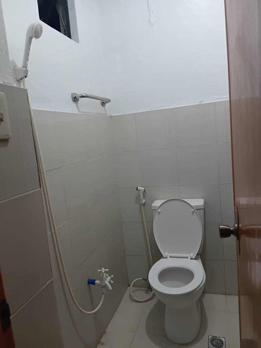 Room for Rent! - photo 4