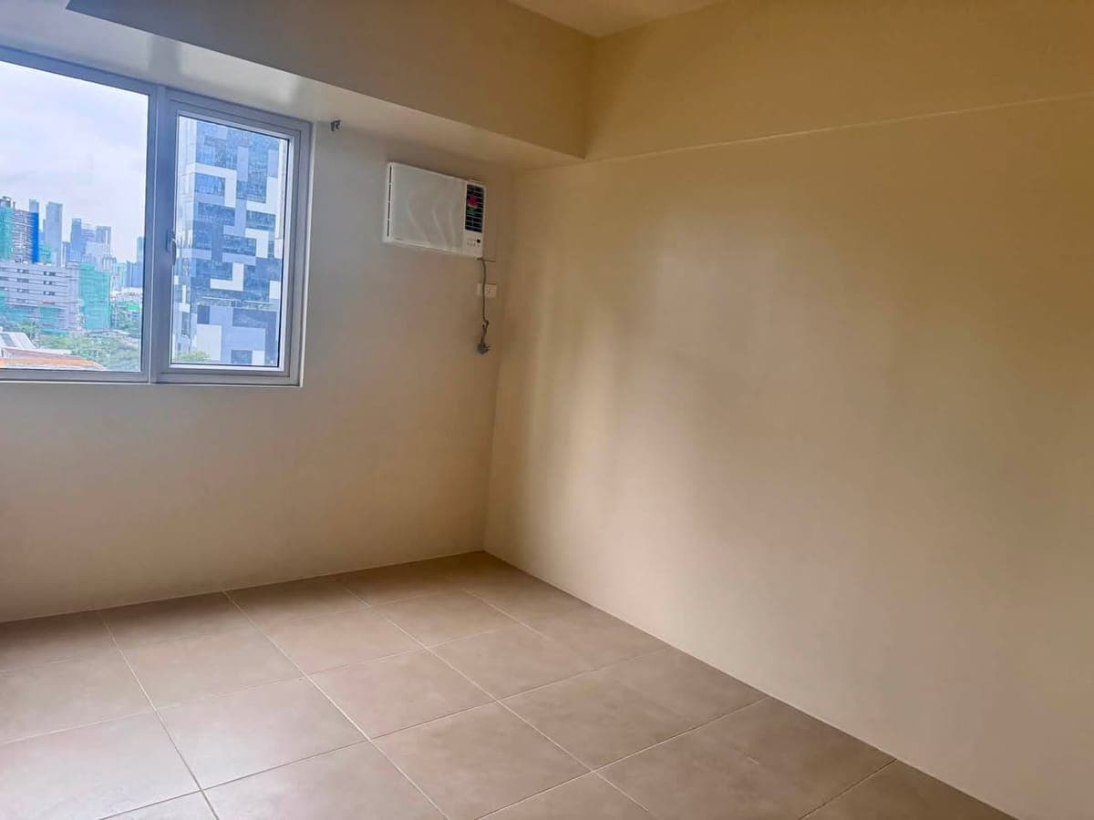 🏙️ 1BR Condo for Rent at Avida Towers Turf Tower 2 – BGC - photo 4