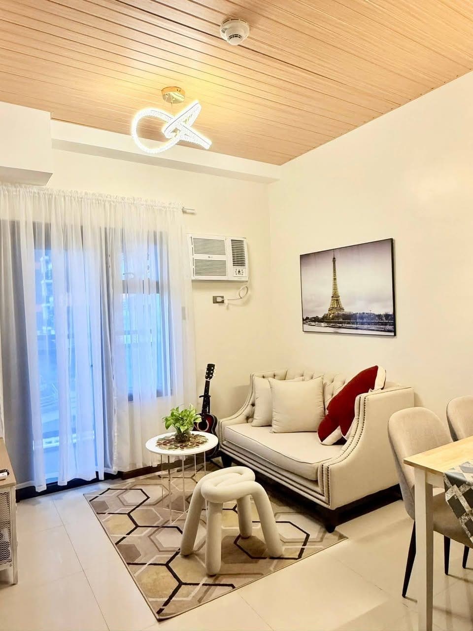 FOR RENT – 1BR Corner Unit with Balcony 🌅 40.5 sqm - photo 5