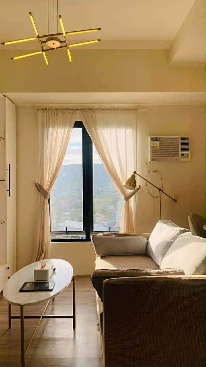**🏢 1-Bedroom Condo for Rent – The Median, Lahug Cebu** - photo 1