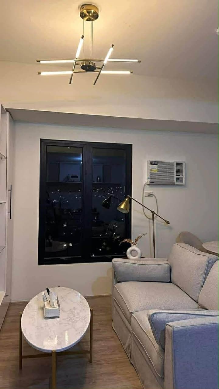 **🏢 1-Bedroom Condo for Rent – The Median, Lahug Cebu** - photo 2