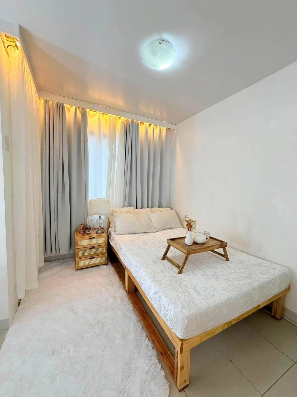 For Rent : Fully Furnished 1BR Unit - photo 4