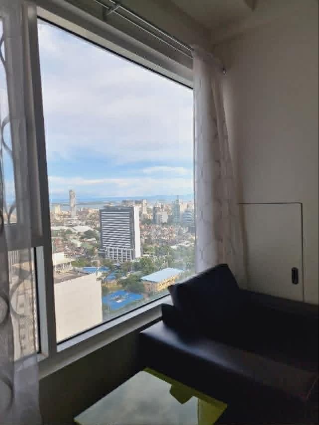 🏢** 1-Bedroom Condo for Rent – Calyx Centre** - photo 4
