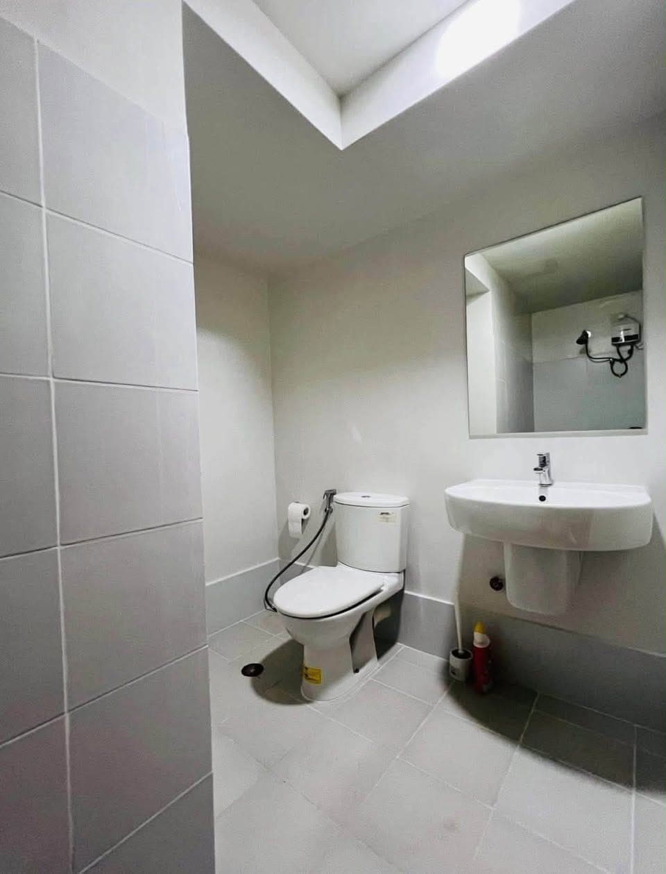 𝙁𝙊𝙍 𝙇𝙀𝘼𝙎𝙀: 𝘽𝙧𝙖𝙣𝙙 𝙉𝙚𝙬 𝙁𝙪𝙧𝙣𝙞𝙨𝙝𝙚𝙙 𝙎𝙩𝙪𝙙𝙞𝙤 𝙖𝙩 𝙏𝙖𝙛𝙩 𝙀𝙖𝙨𝙩 𝙂𝙖𝙩𝙚... - photo 5