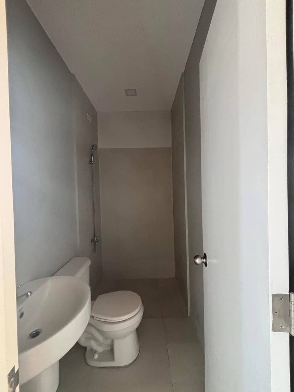 FOR RENT TOWNHOUSE in South Verdana - photo 5